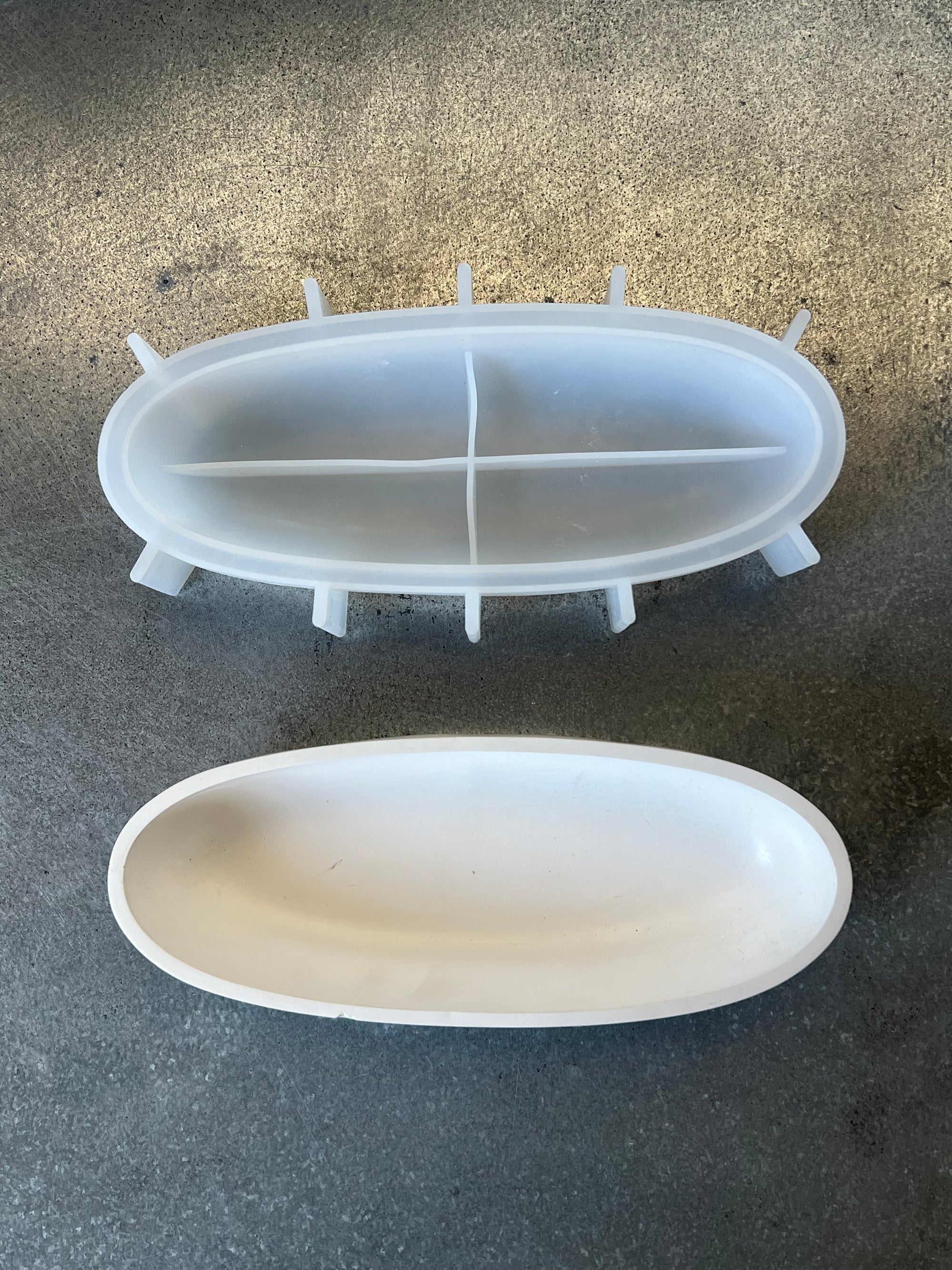 Small Oval Tray Mold